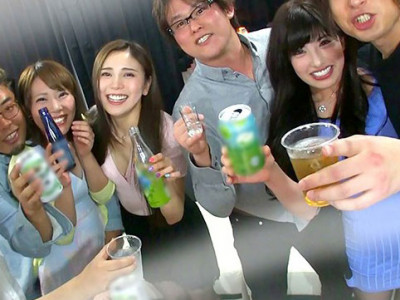 【中出し企画】『パーティー飲みぃい！！』ハーレム飲酒w盗撮でハメまくりな痙攣アクメw