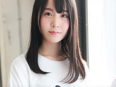 「エッチな姿たくさん見て♡」笑顔が可愛い美少女がAVデビュー！あどけない顔でドスケベセックス