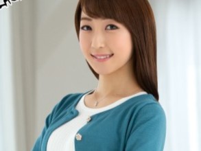 【清楚な美巨乳妻の誘惑】 ねっとりフェラ&生ハメで乱れまくり♡ 旦那を忘れるほどの快楽に溺れる！ 隠れたエロさを暴く！ 清楚な美ボディを堪能！ 気持ち良すぎてヤミツキ注意！ 三十路の美ボディを大胆披露！