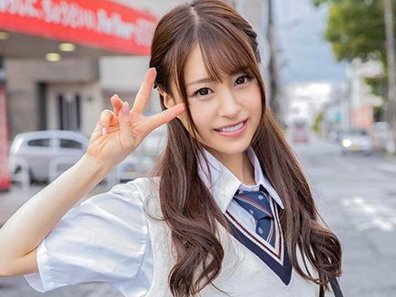 美乳華奢で可愛いJKが相互自慰行為から本気セックス！ウブな反応と本気のエロさが丸見え！！