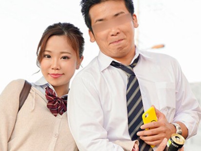 可愛いJKがナンパされ、彼氏の目の前でネトラレSEX！巨乳揺らして感じまくる姿がエロすぎる♡