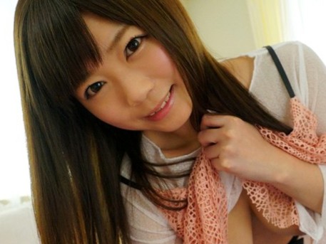 【オッパイ誘惑】「このおっぱい、どう？♡」柔らかそうな美乳に、もう我慢できない！！