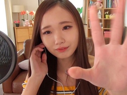 巨乳スレンダーで可愛らしいお姉さんがカメラの前で大胆に！エロスがたまらない、悶絶セックス！